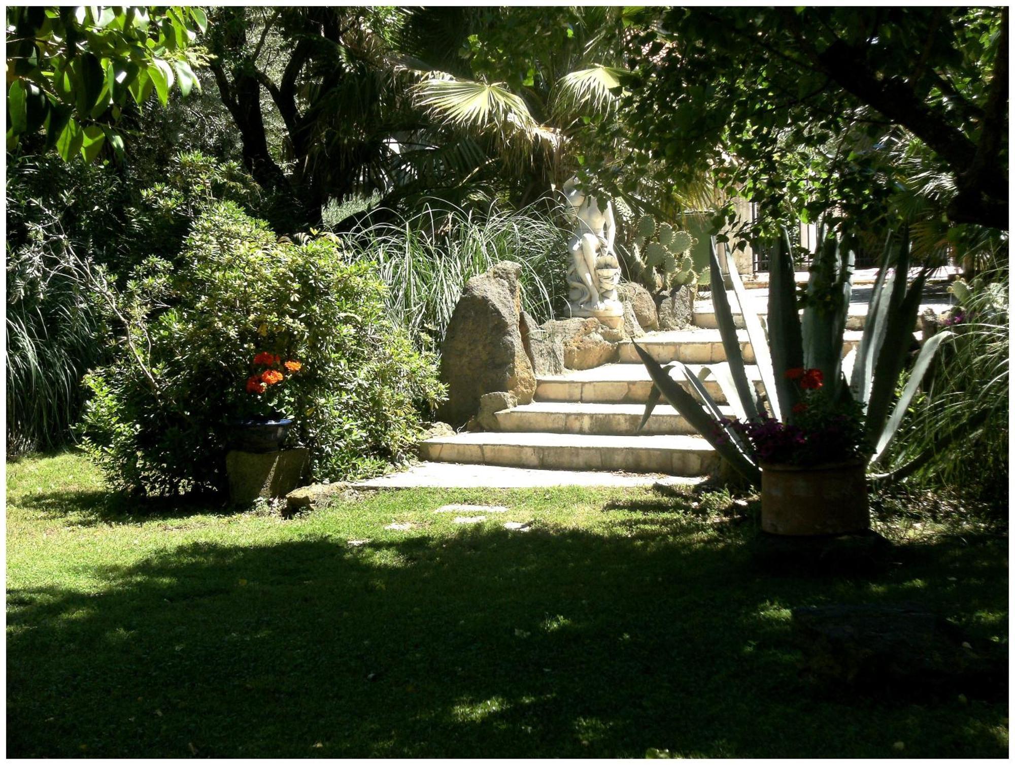 Les Jardins Du Patriarche Hotel アグド エクステリア 写真